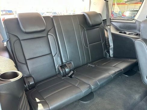 Used 2018 GMC Yukon SLT w/ Premium Edition AWD/4WD image 20