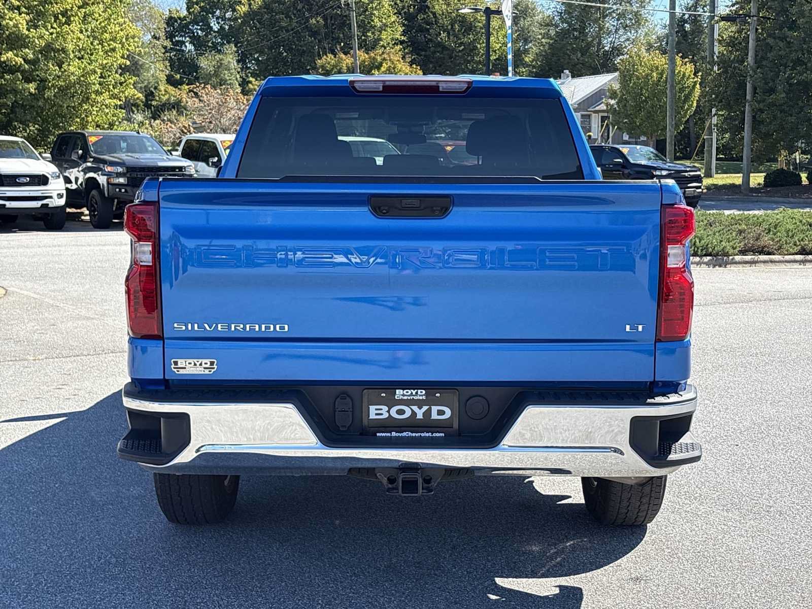 Used 2025 Chevrolet Silverado 1500 LT AWD/4WD image 7