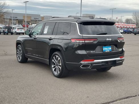 Used 2022 Jeep Grand Cherokee L Overland w/ Advanced Protech Group III image 12