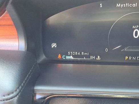 Certified 2022 Lincoln Nautilus Reserve w/ Equipment Group 201A image 11