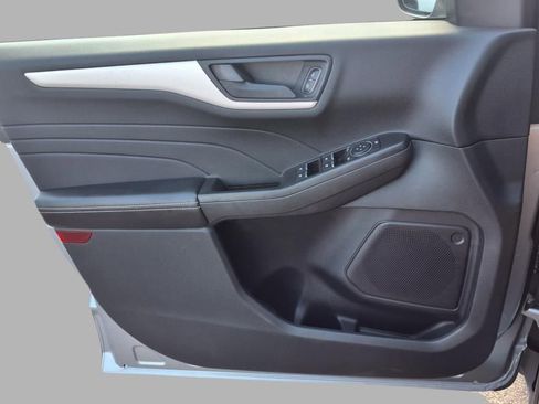 Used 2022 Ford Escape SE w/ Convenience Package image 17