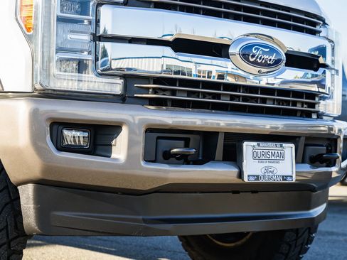 Used 2019 Ford F250 King Ranch w/ King Ranch Ultimate Package image 17