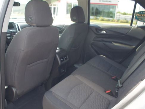 Used 2021 Chevrolet Equinox LT FWD image 10
