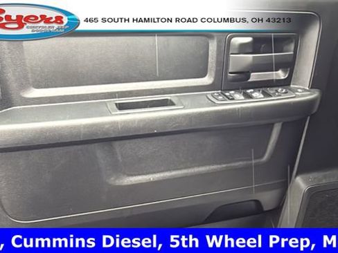 Used 2024 RAM 2500 Tradesman w/ Chrome Appearance Group image 16