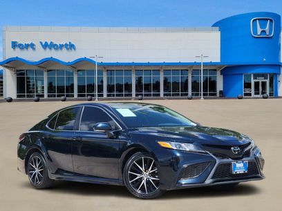 Used 2021 Toyota Camry SE w/ Cold Weather Package