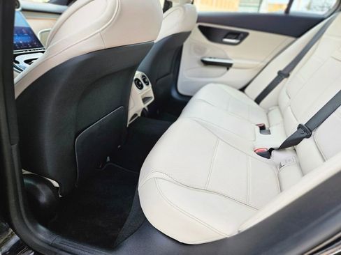 Certified 2022 Mercedes-Benz C 300 4MATIC Sedan image 14