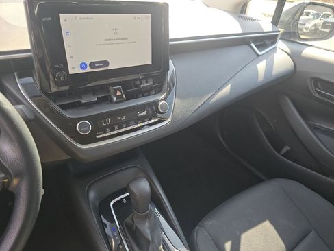Used 2023 Toyota Corolla LE image 25