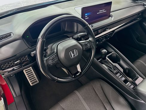 Used 2023 Honda Accord Sport image 11