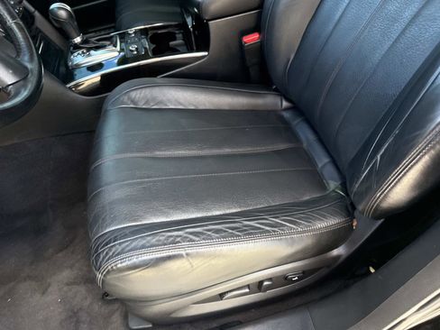 Used 2017 INFINITI QX70 Base image 23