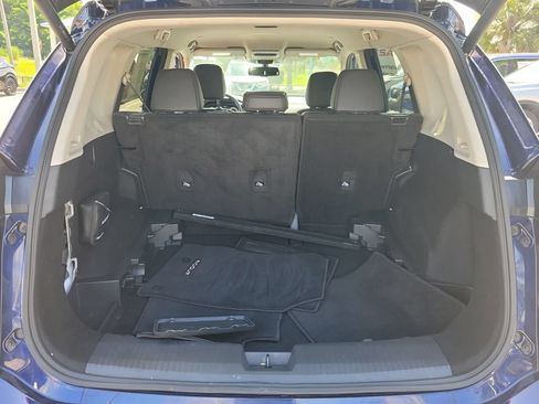 Certified 2024 Nissan Rogue SL FWD image 8