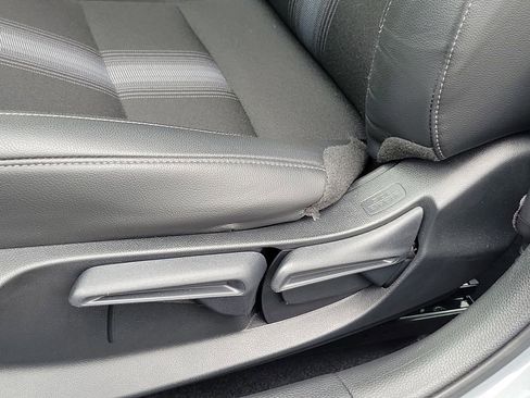 Certified 2025 Honda Civic Sport image 22