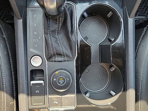 Certified 2023 Volkswagen Atlas SE w/ Panoramic Sunroof Package AWD/4WD image 10
