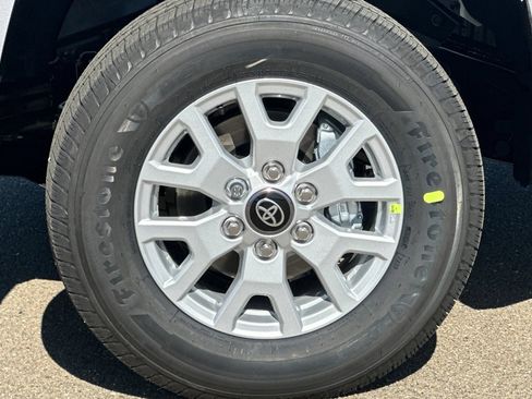 New 2026 Toyota Tacoma SR5 AWD/4WD image 31