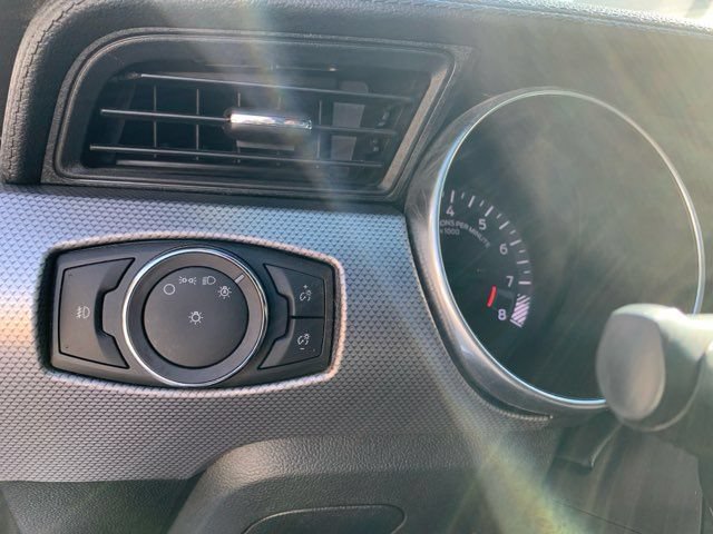 Used 2018 Ford Mustang GT RWD image 28