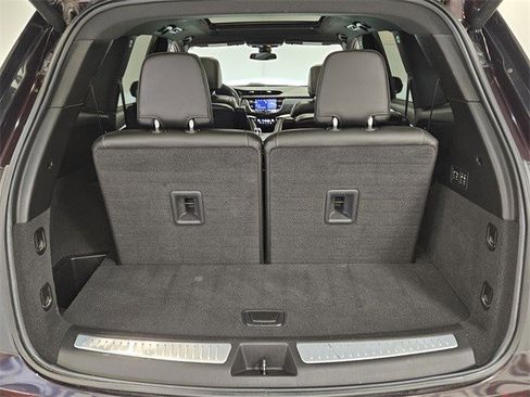 Certified 2021 Cadillac XT6 Premium Luxury image 9