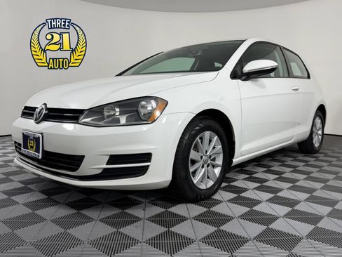 Used 2016 Volkswagen Golf S FWD image 1