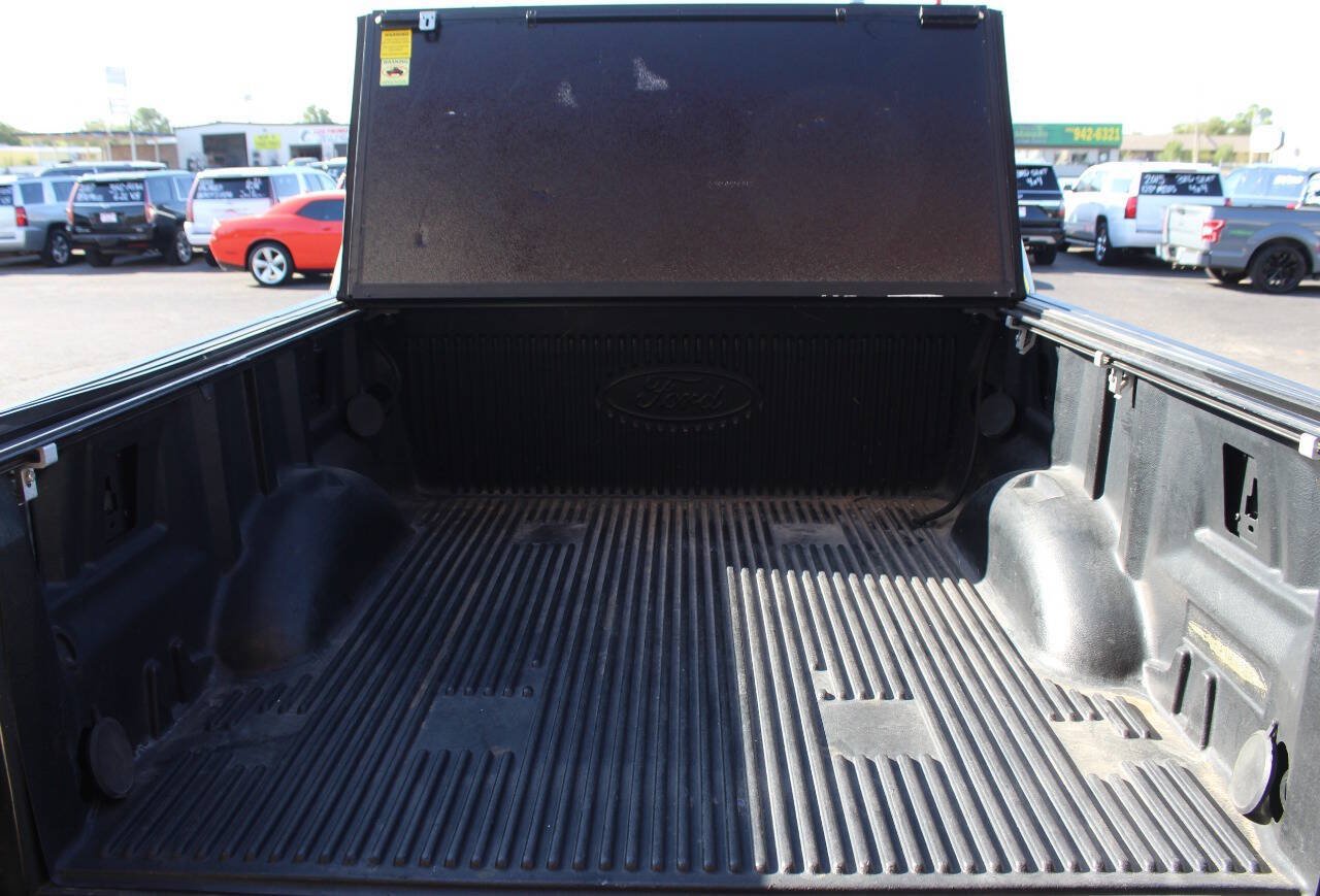 Used 2016 Ford F150 XLT w/ Equipment Group 302A Luxury AWD/4WD image 13