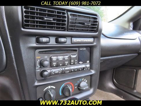 Used 2001 Chevrolet Camaro LT RWD image 11