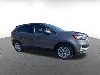Used 2024 Ford Edge SEL video 2