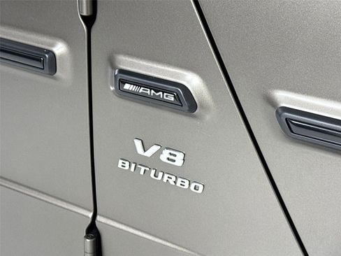 Used 2021 Mercedes-Benz G 63 AMG AMG G 63 * Carbon Interior * O image 37