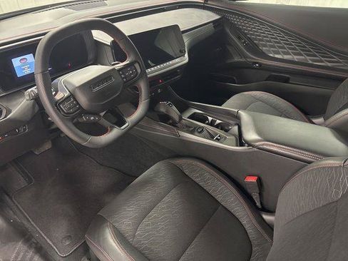 Used 2026 Dodge Charger Scat Pack w/ Blacktop Package AWD/4WD image 8