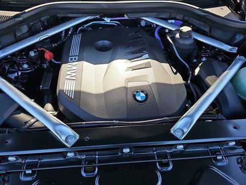 New 2026 BMW X5 sDrive40i w/ M Sport Package image 32