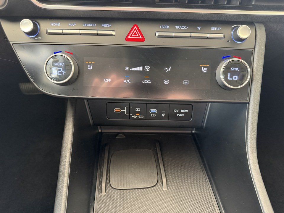 Used 2026 Hyundai Sonata SEL FWD image 19