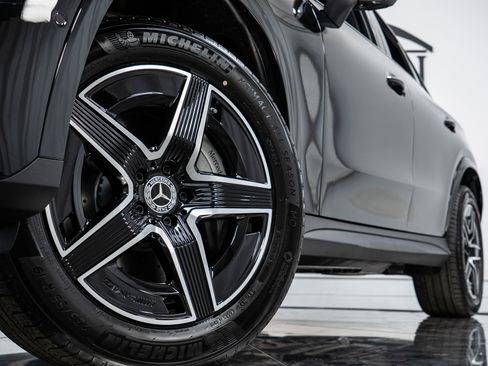 New 2026 Mercedes-Benz GLC 300 4MATIC image 27