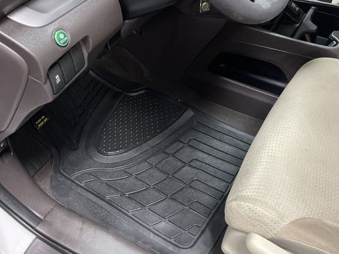 Used 2012 Honda CR-V EX image 17