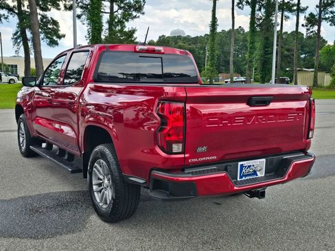 Used 2026 Chevrolet Colorado LT RWD image 3