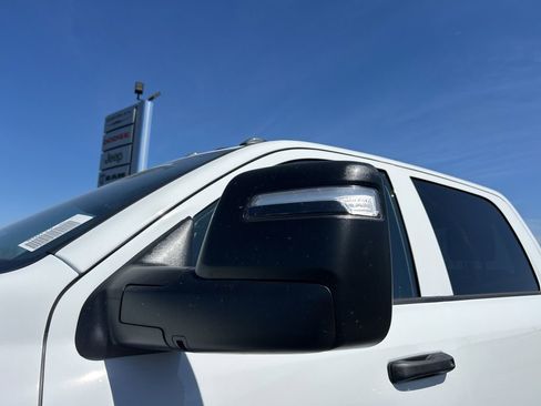 New 2026 RAM 2500 Tradesman AWD/4WD image 31