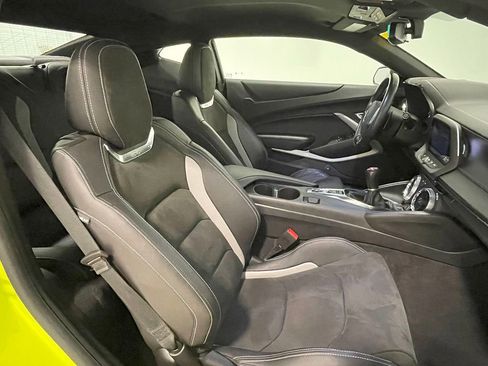 Used 2021 Chevrolet Camaro SS image 70
