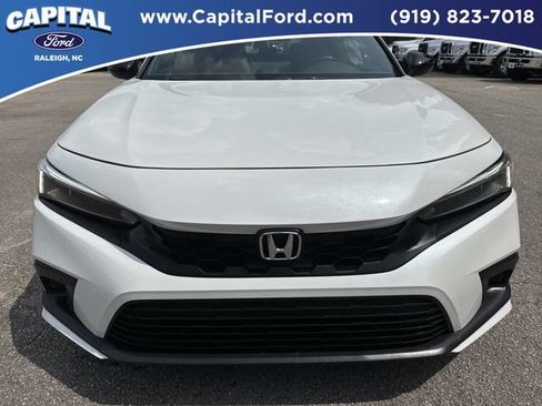 Used 2024 Honda Civic Sport image 10
