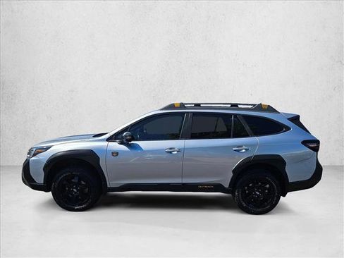 Used 2022 Subaru Outback Wilderness w/ Wilderness Package AWD/4WD image 9
