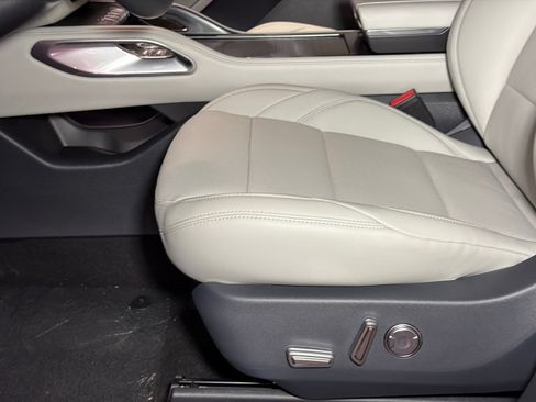 New 2026 Lincoln Nautilus Premier w/ Equipment Group 102A AWD/4WD image 15