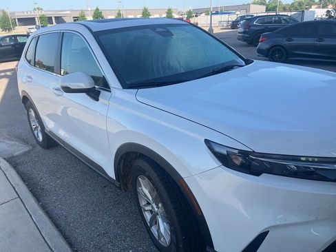 Used 2023 Honda CR-V EX-L image 2