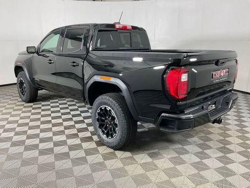 New 2026 GMC Canyon AT4 AWD/4WD image 4