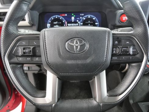 Used 2024 Toyota Tacoma TRD Off-Road image 26