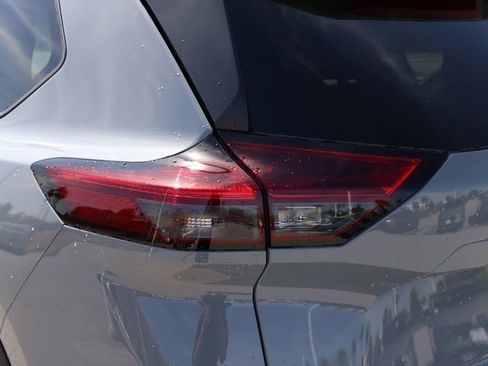 New 2026 Nissan Rogue SV image 7