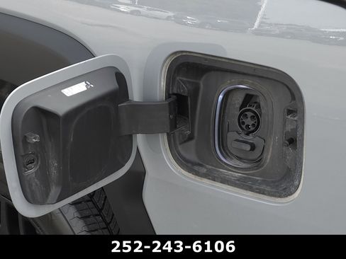 Used 2025 Chevrolet Silverado EV W/T image 47