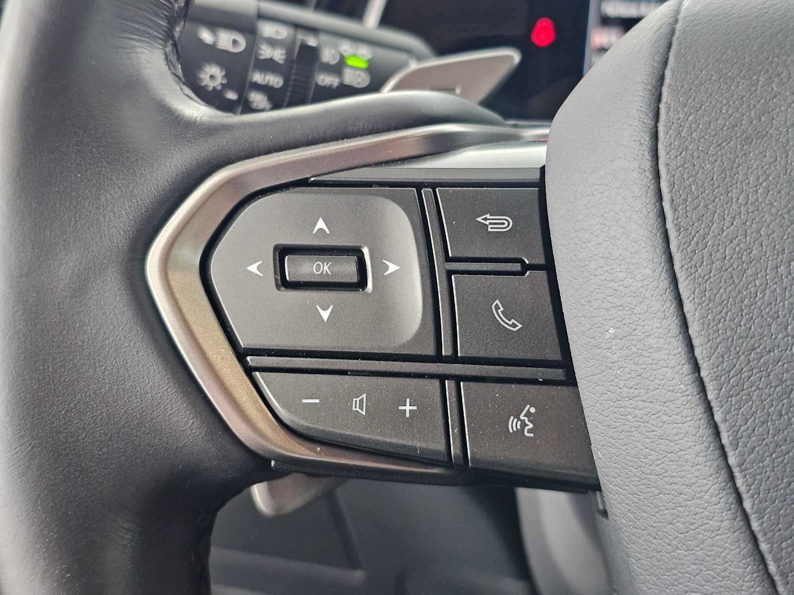 Certified 2025 Lexus NX 350h AWD w/ Accessory Package (2T) image 27