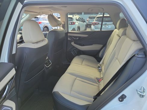 Certified 2022 Subaru Outback Limited w/ Popular Package #2 image 13