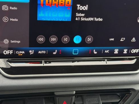 New 2026 Volkswagen Tiguan SE R-Line AWD/4WD image 19