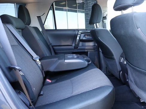 Used 2024 Toyota 4Runner TRD Off-Road image 13