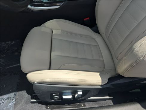 Certified 2024 BMW M440i Coupe RWD image 13