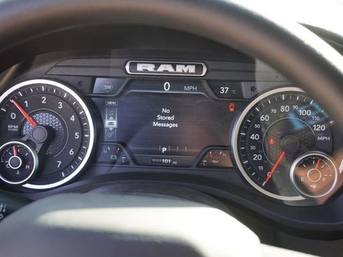 New 2026 RAM 1500 Express AWD/4WD image 27