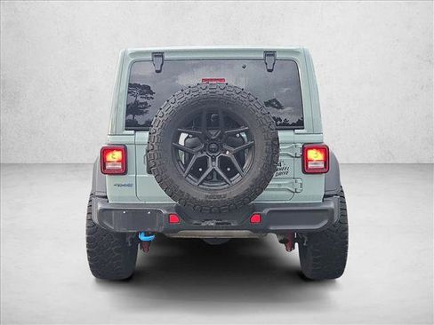 Used 2023 Jeep Wrangler Unlimited w/ Sun & Screen Package AWD/4WD image 6