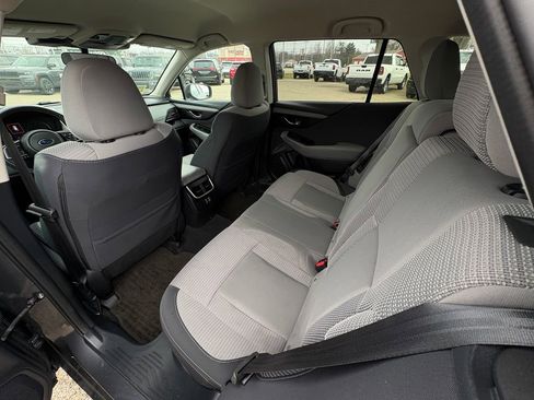 Used 2023 Subaru Outback Premium image 29