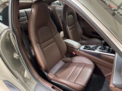 Used 2021 Porsche 911 Carrera 4S image 26
