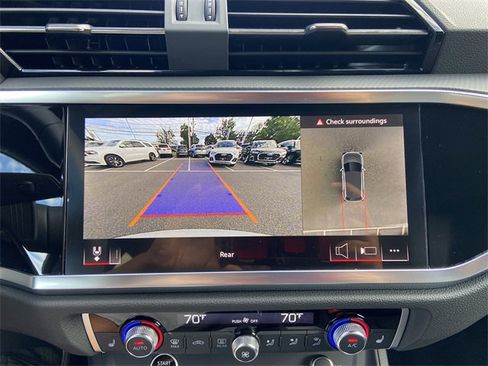 Certified 2025 Audi Q3 2.0T Premium Plus w/ Premium Plus Package image 20